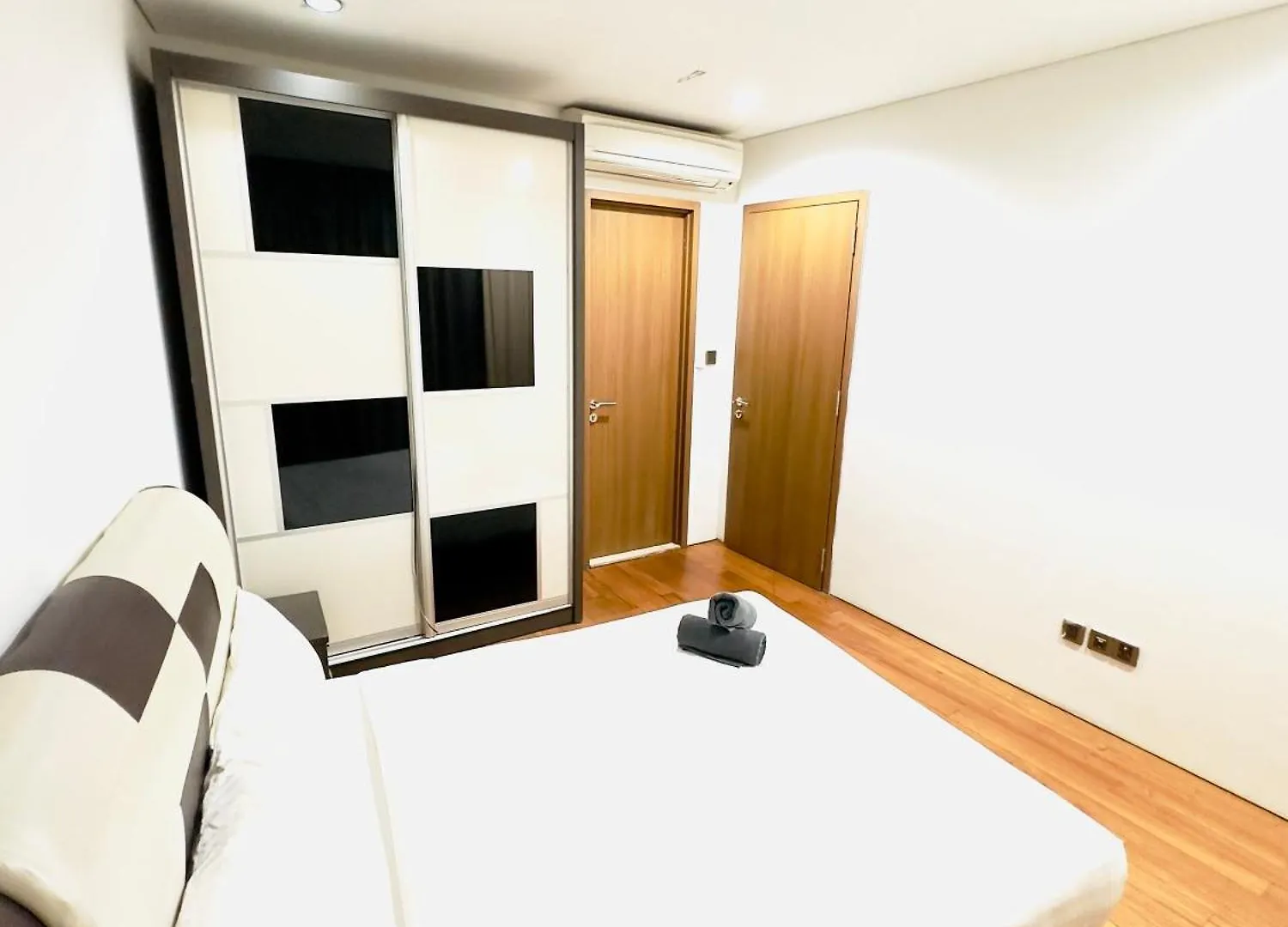 Sky suites @ KLCC Home Stay Kuala Lumpur Apartmán